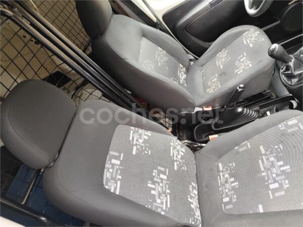 FIAT Fiorino Cargo Base 1.3 Mjet E5 - Imagen 11
